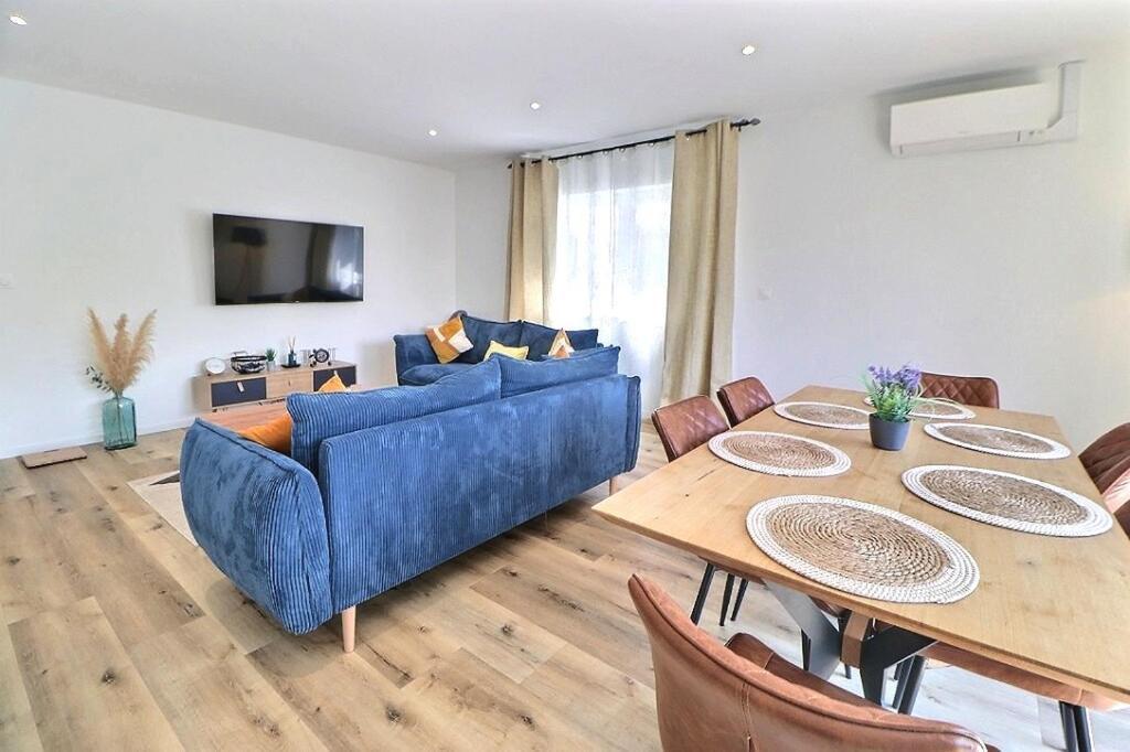 Appartement Alsace Neuf Garage, Parking Et Terrasse Colmar Exterior photo