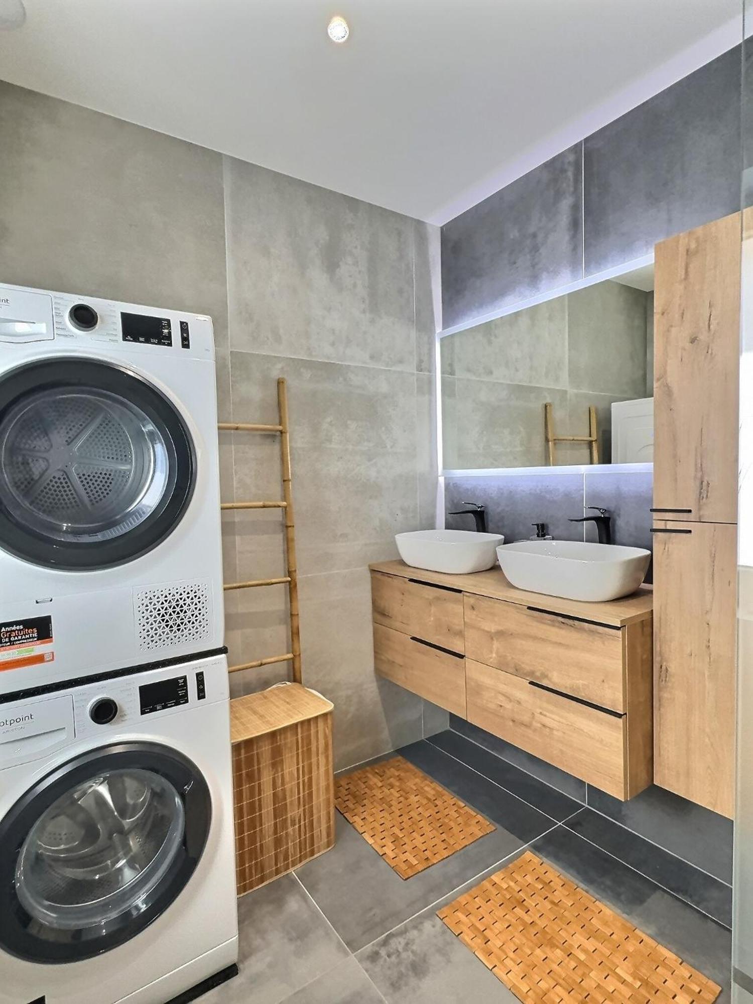 Appartement Alsace Neuf Garage, Parking Et Terrasse Colmar Exterior photo